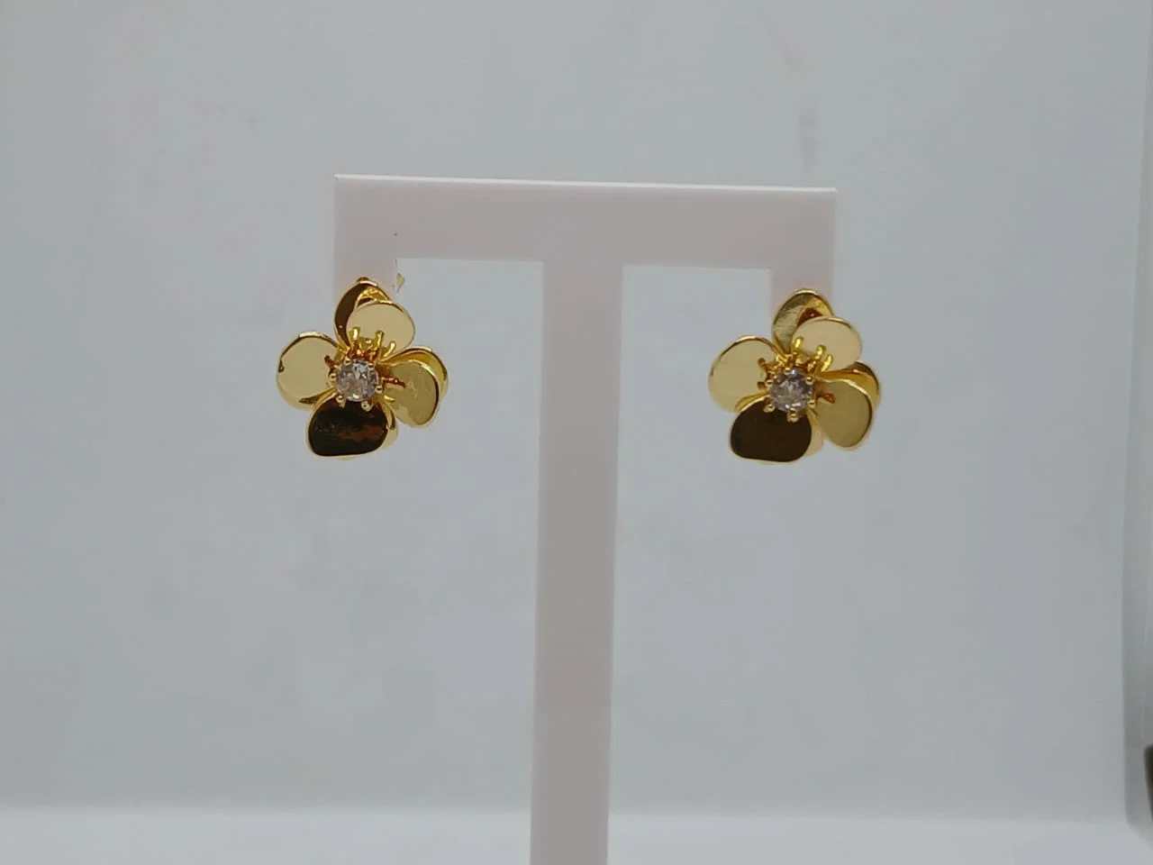 Zarcillos Mid Flor Zircon  - Vista 2