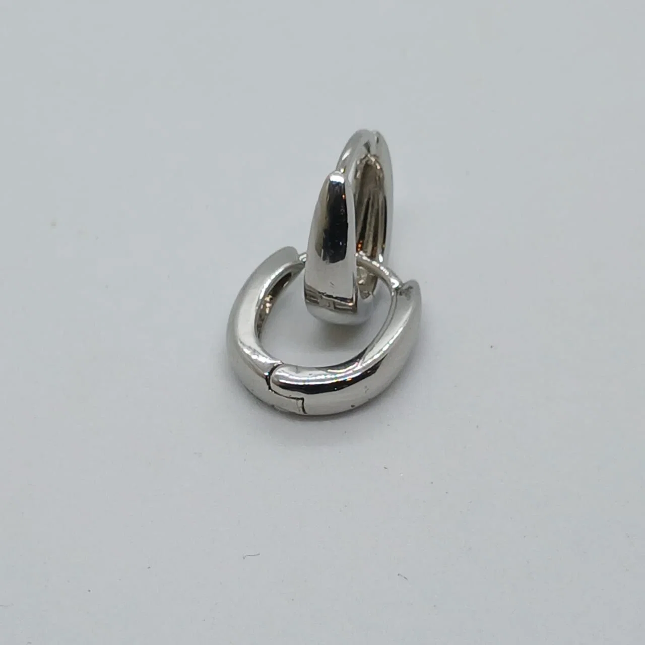 Argollas Gruesas Semi-Ovaladas 13x14mm - Vista 2