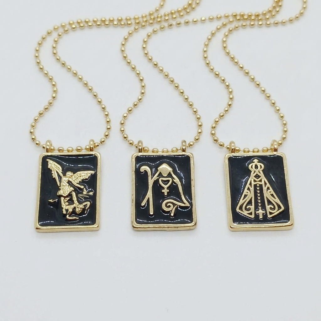 Dijes Religiosos Rectangular Esmalte - Dijes - B.F. ADAMS Bisutería Fina