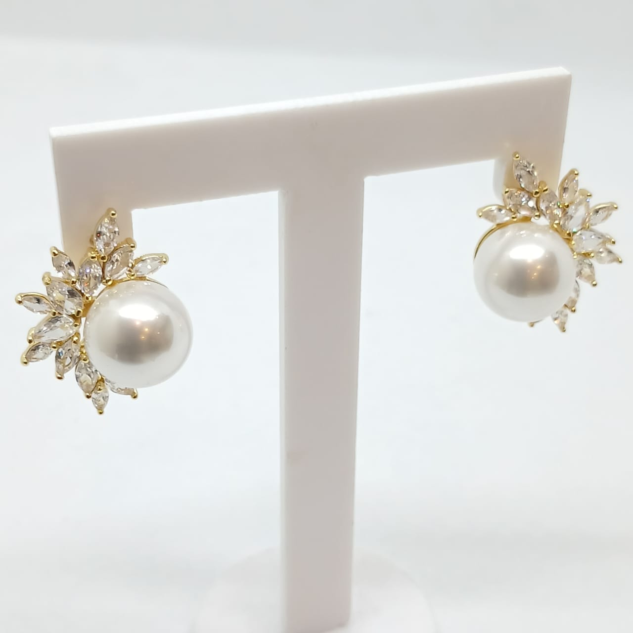 Zarcillos Perla con Ramas Brillantes - Vista 5
