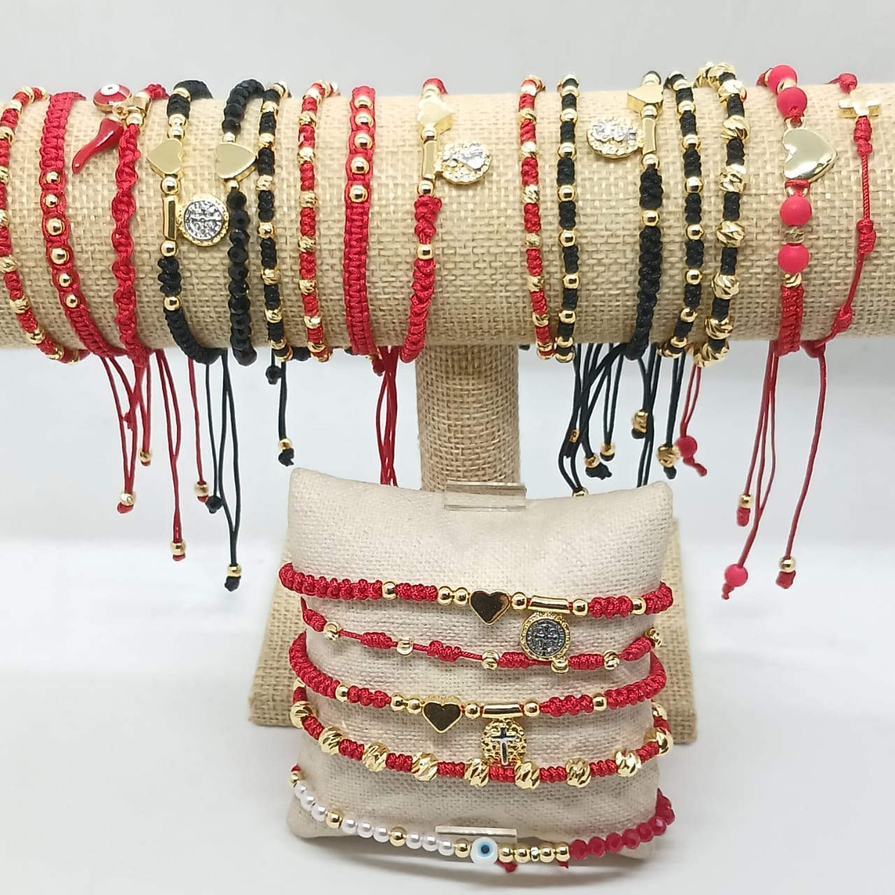 Pulseras Hilo y Balines - Pulseras - B.F. ADAMS Bisutería Fina