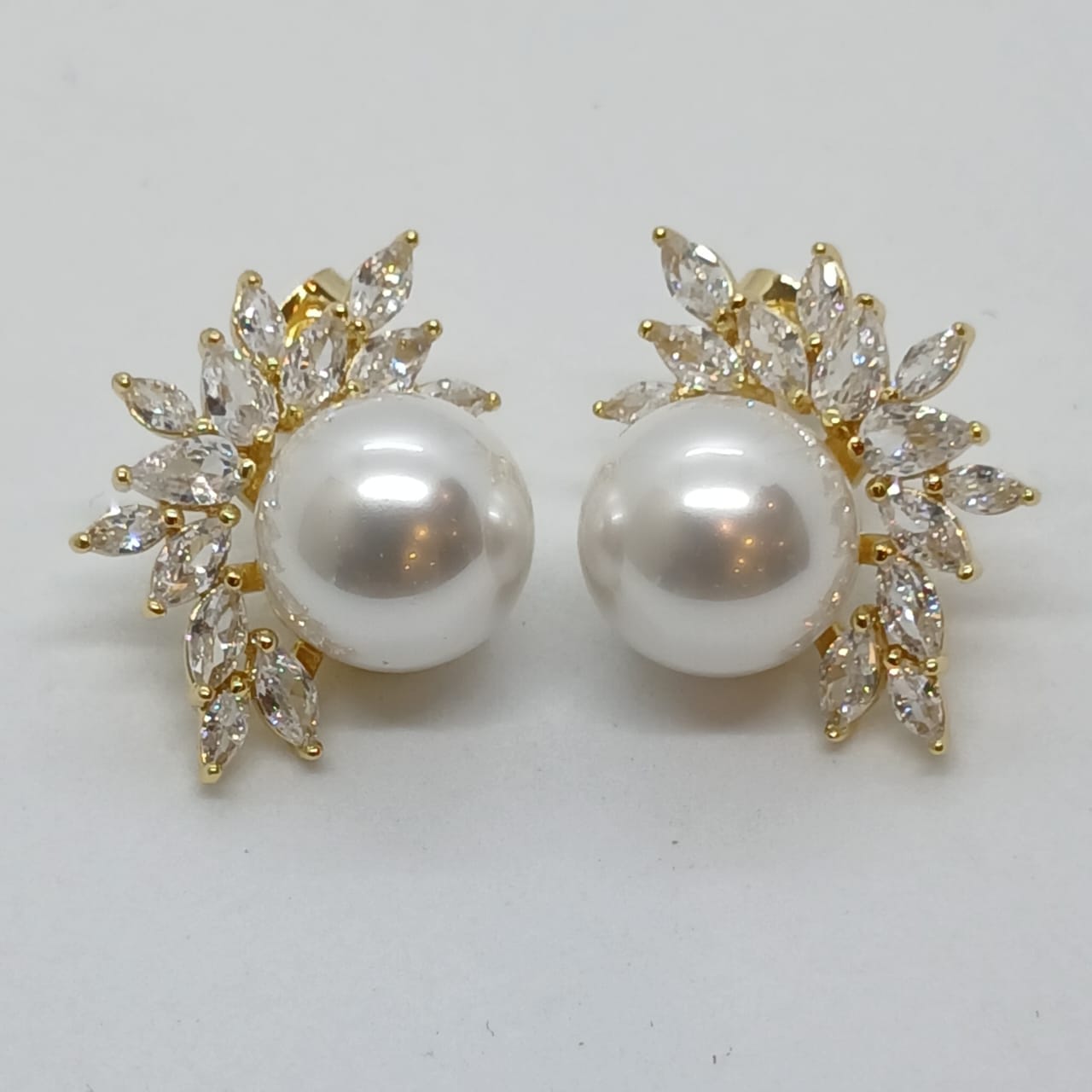 Zarcillos Perla con Ramas Brillantes - Vista 6